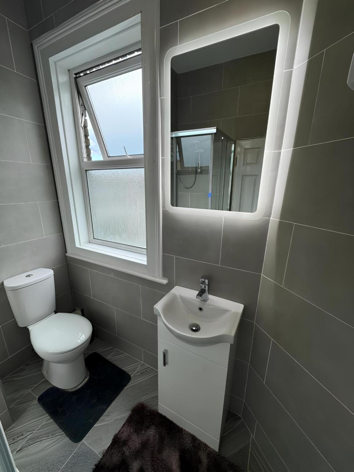 Superb Triple Near Croke Park - 4 Dublin